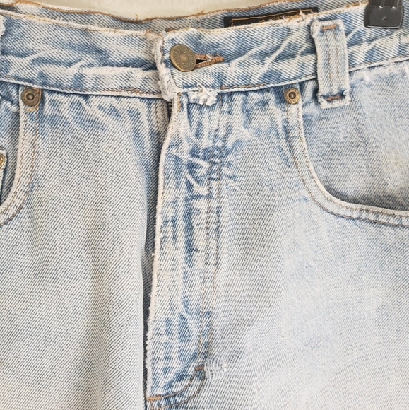 HLD Vintage 90s Trashed Denim Shorts - Picture 4 of 10